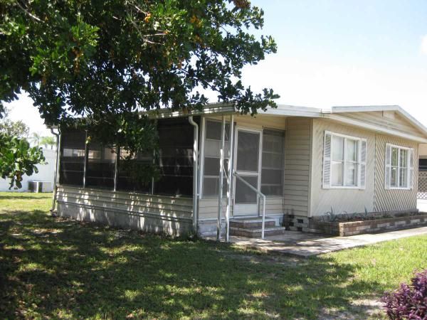471 Outer Drive, Ellenton, FL 34222