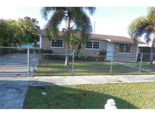 665 SW 5 TE, Homestead, FL 33034