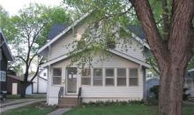 1731 E 12th St Des Moines, IA 50316