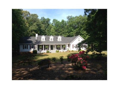 6450 Sara Glen Drive, Douglasville, GA 30135