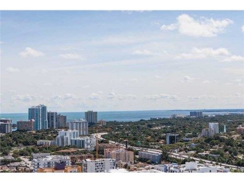 690 SW 1 CT # PHI22, Miami, FL 33130