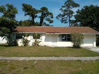 1676 40th Ave, Vero Beach, FL 32960