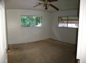 1000 Weigand Dr, Westwego, LA 70094