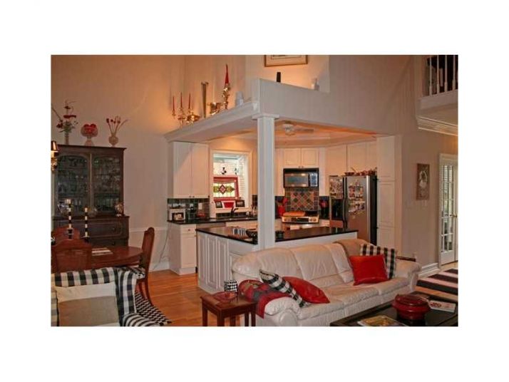 500 Fountain Oaks Way, Atlanta, GA 30342
