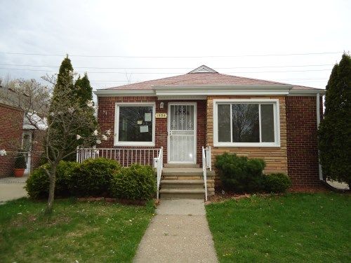 1534 12th St, Wyandotte, MI 48192