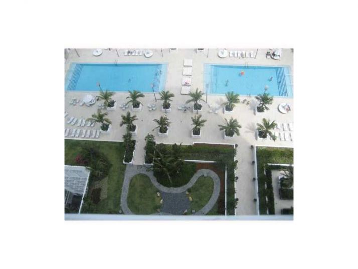 951 BRICKELL AVE # 405, Miami, FL 33131