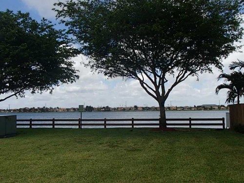 13273 SW 142 TE # 13273, Miami, FL 33186