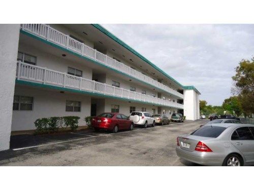 5881 NW 16TH PL # 321, Fort Lauderdale, FL 33313