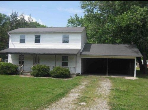 225 Quail Valley Dr, Batesville, AR 72501