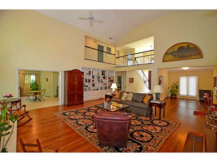 1178 Roxboro Cove Ne, Atlanta, GA 30324