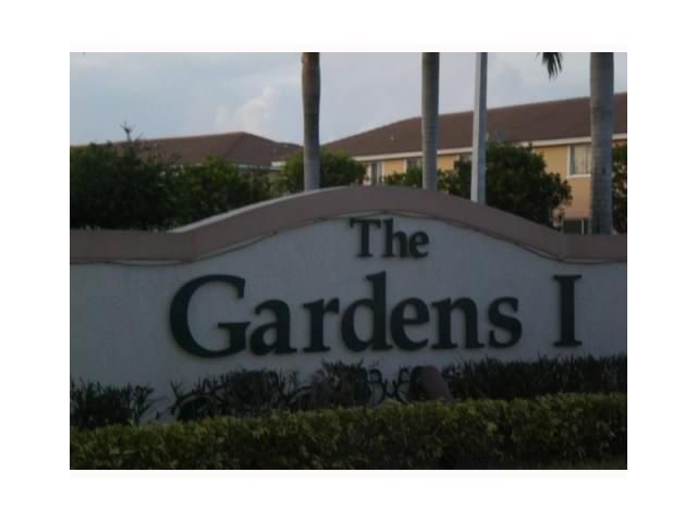 1260 SE 28 CT # 102, Homestead, FL 33035