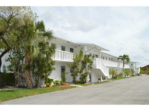 6560 WINFIELD BL # 203, Pompano Beach, FL 33063