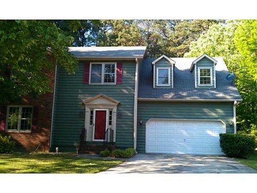 2081 Crescentview Drive, Lawrenceville, GA 30044