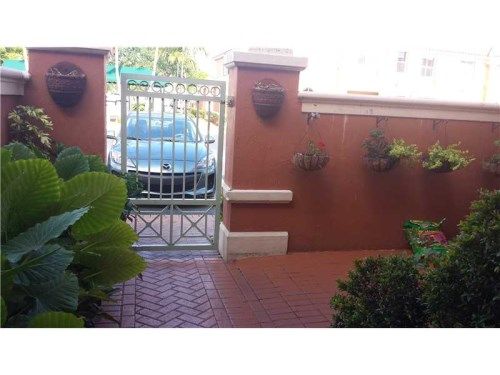 6202 NW 115 PL # 326, Miami, FL 33178