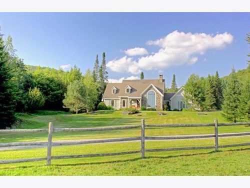 386 South Hollow Road, Stowe, VT 05672