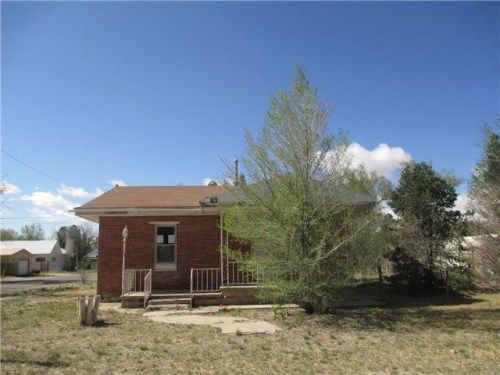 702 Loring Ave, Estancia, NM 87016