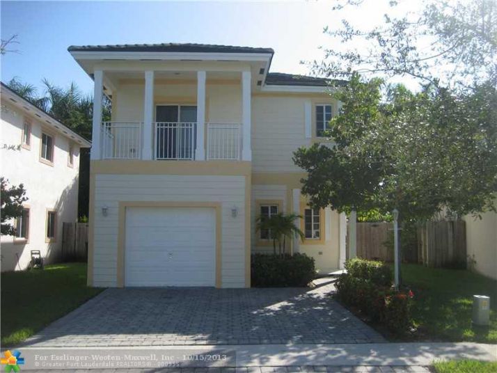 365 NE 32ND TER, Homestead, FL 33033