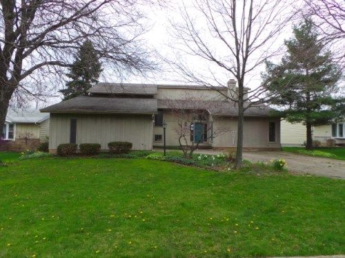 7707 Aldersyde Drive, Cleveland, OH 44130