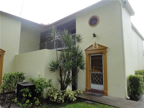 5880 NW 57 AV # 8, Fort Lauderdale, FL 33319