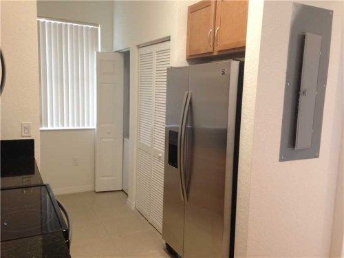 1831 SW 89 TE, Hollywood, FL 33025