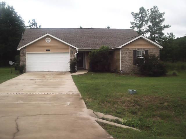 463 Sand Pine Dr, Midway, FL 32343