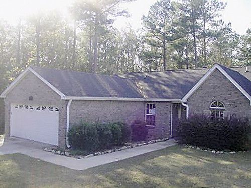 92 Sand Pine Drive, Midway, FL 32343