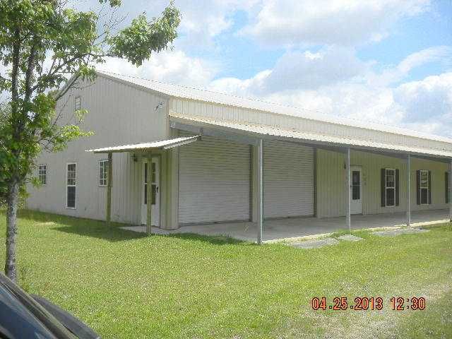 138 Caleb Ln, Alma, GA 31510