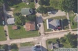Clinton St, Stewartsville, MO 64490