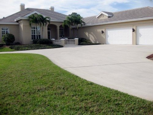 7904 Saddlebrook Drive, Port Saint Lucie, FL 34986