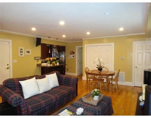 W 7Th St #102, Boston, MA 02127