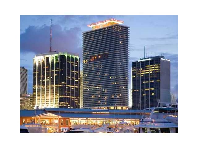 50 BISCAYNE BLVD # 504, Miami, FL 33131