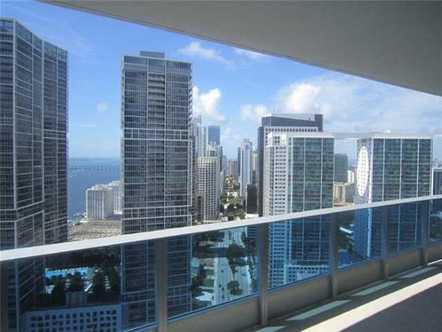 200 BISCAYNE BLVD WY # 3806, Miami, FL 33131