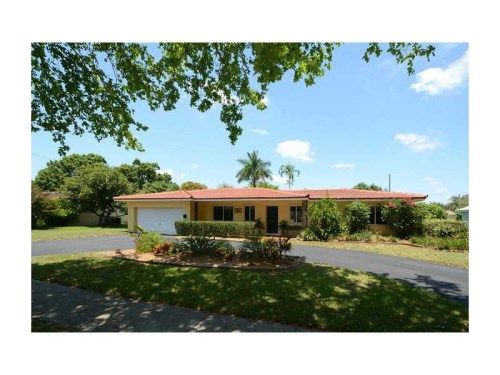 5691 SW 8 ST, Fort Lauderdale, FL 33317