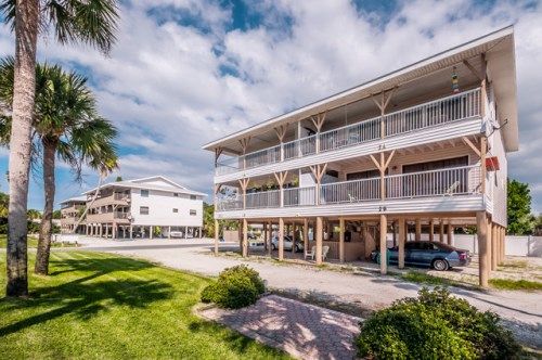 2011 GULF BLVD # 2B, Indian Rocks Beach, FL 33785