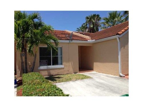 1146 NW 126 CT # 1146, Miami, FL 33182