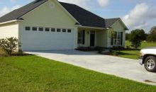 81 Eleanor Pl Ray City, GA 31645