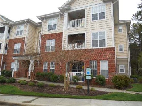 714 Providence Glen Dr, Chapel Hill, NC 27514