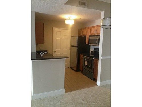 Unit B-212 - 1074 Peachtree Walk Ne, Atlanta, GA 30309