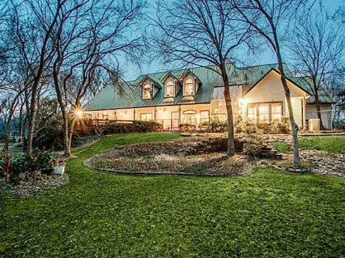 1024 Clubhouse Drive, Mansfield, TX 76063