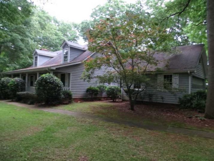 2386 Centerville Rosebud Road, Loganville, GA 30052