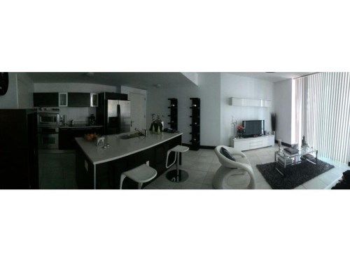 1900 N BAYSHORE DR # 1717, Miami, FL 33132