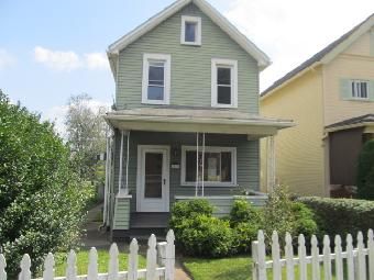 1040 Railroad St, Creighton, PA 15030