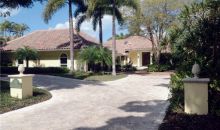 655 Galleon DR Naples, FL 34102