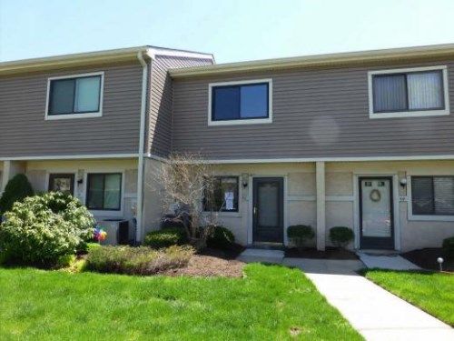 50 Ash Stoker Ln, Horsham, PA 19044