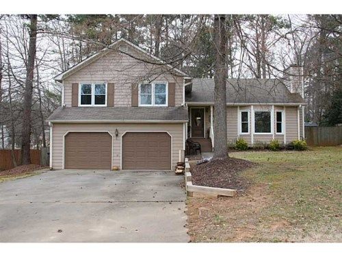 418 Creek Run Drive, Woodstock, GA 30188