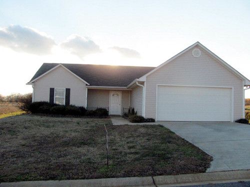 20 Crestview Drive, Carnesville, GA 30521