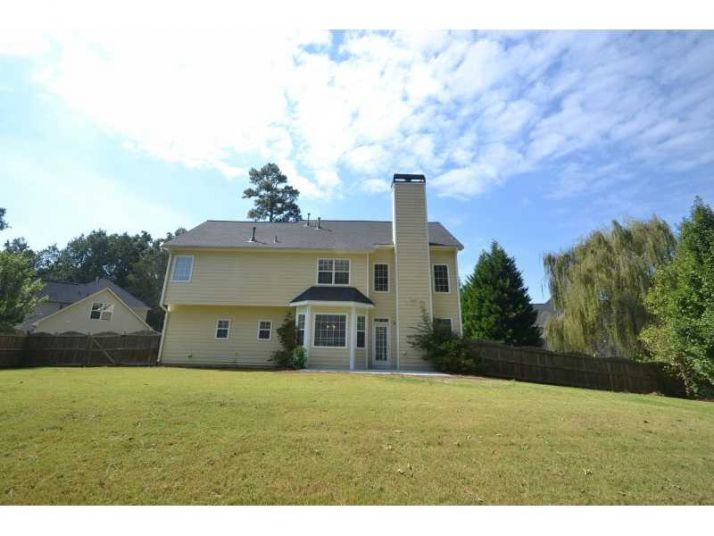2185 Woodgreen Drive, Acworth, GA 30101