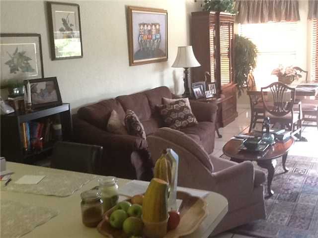 13255 SW 88 LN # 402-CS, Miami, FL 33186