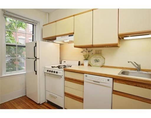 Phillips Street #2, Boston, MA 02114