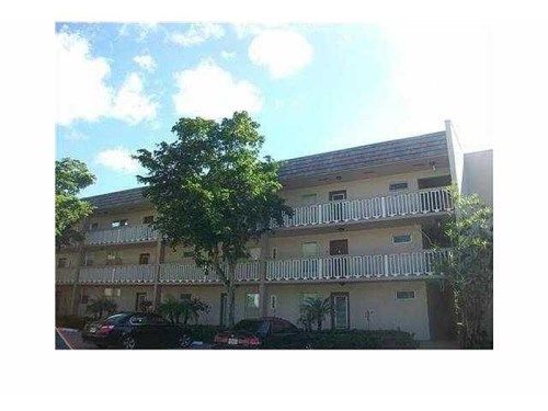 6000 NW 64 AV # 109, Fort Lauderdale, FL 33319